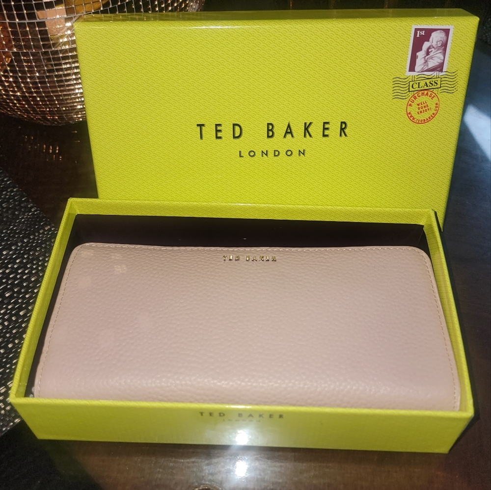 Ted Baker London Taupe Zip Clutch Credit Card Wallet.